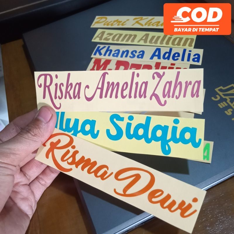 

Cutting Stiker Nama Custom, Sticker Waterproof, Stiker Timbul