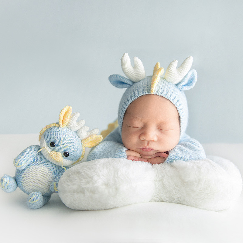 Newborn Photography Outfit Blue Knitted Long Sleeve Jumpsuit Crochet Dragon Doll Backdrop Sunflower 