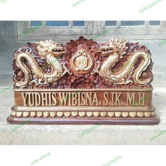 

papan nama meja ukiran kayu jati logo custom motif naga FJ557