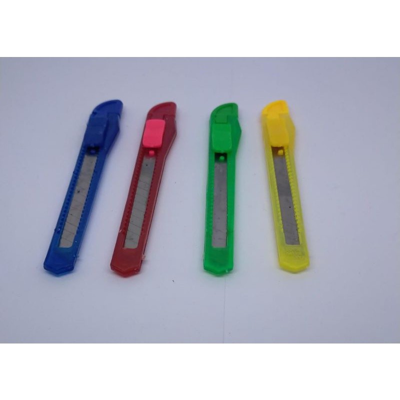 

PISAU CUTTER TANGGUNG KECIL