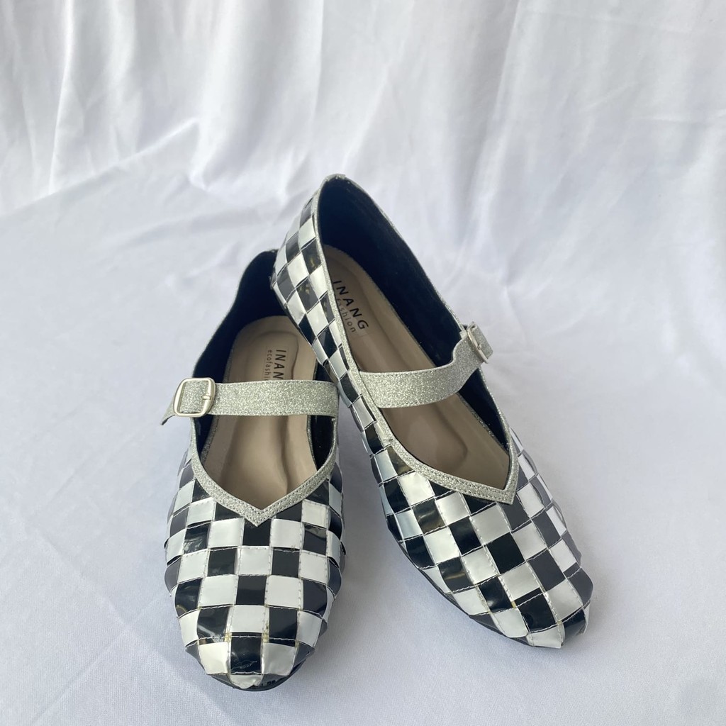 Ballerina Shoes BW - House Of Inang - Sepatu Upcycle / Pointe Shoes / Sepatu Daur Ulang Recycle