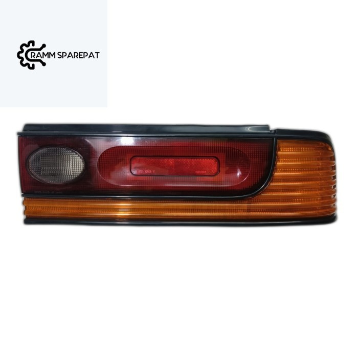 Stoplamp kanan nissan cefiro A31