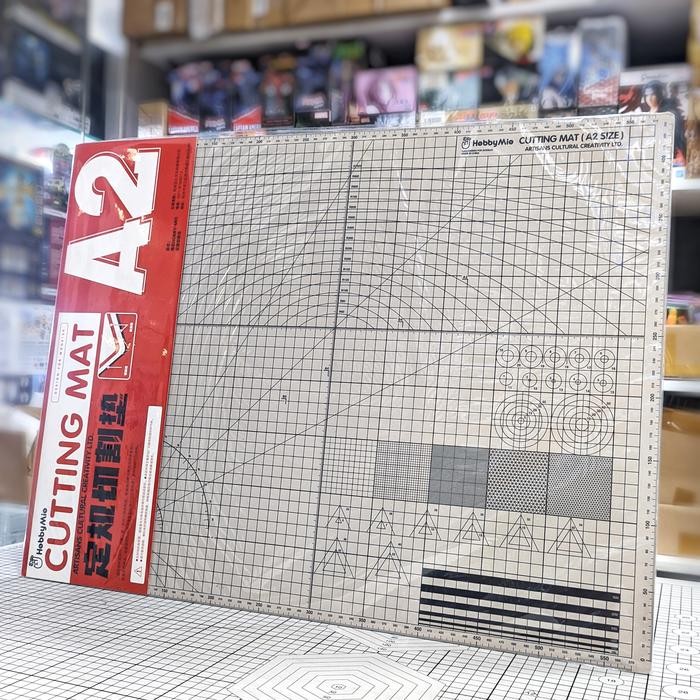 

Hobby Mio Double Colored Cutting Mat A2