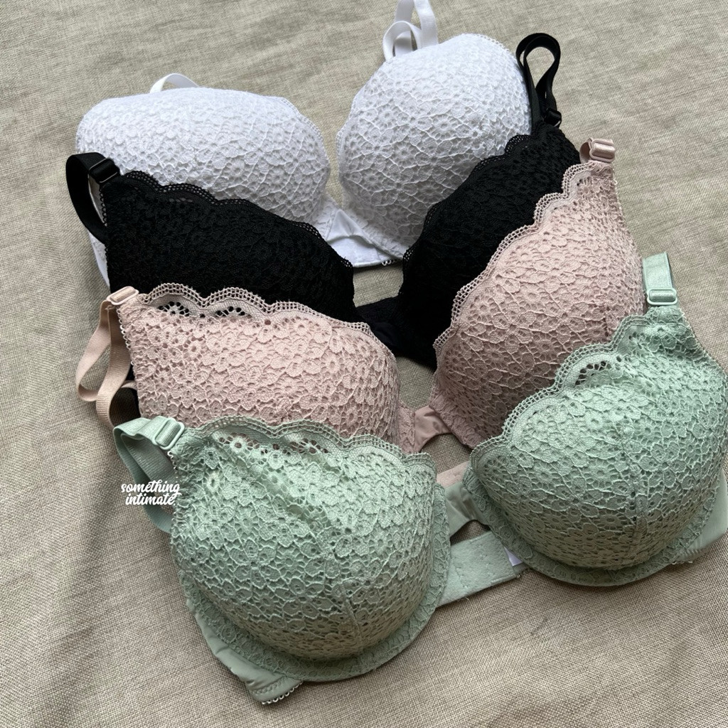 LILY LOVES Love Lift Plunge Cup Full Lace Natural Pushup Plunge Bra for Low Cut Bh Band Semi Wireles