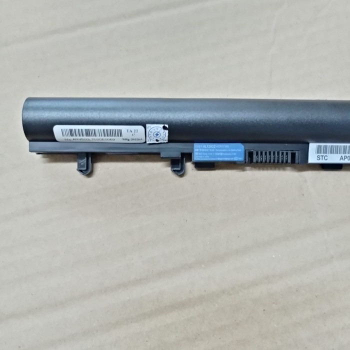 Baterai Laptop Acer Aspire E1-410g E1-432 E1-470 E1-522 E1-410 -DN