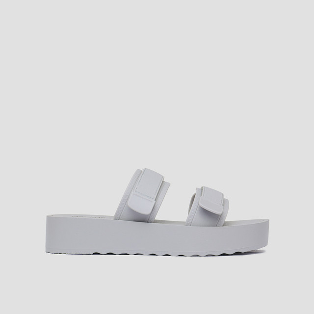 Nevada Sandal Slipper Wanita 122069360