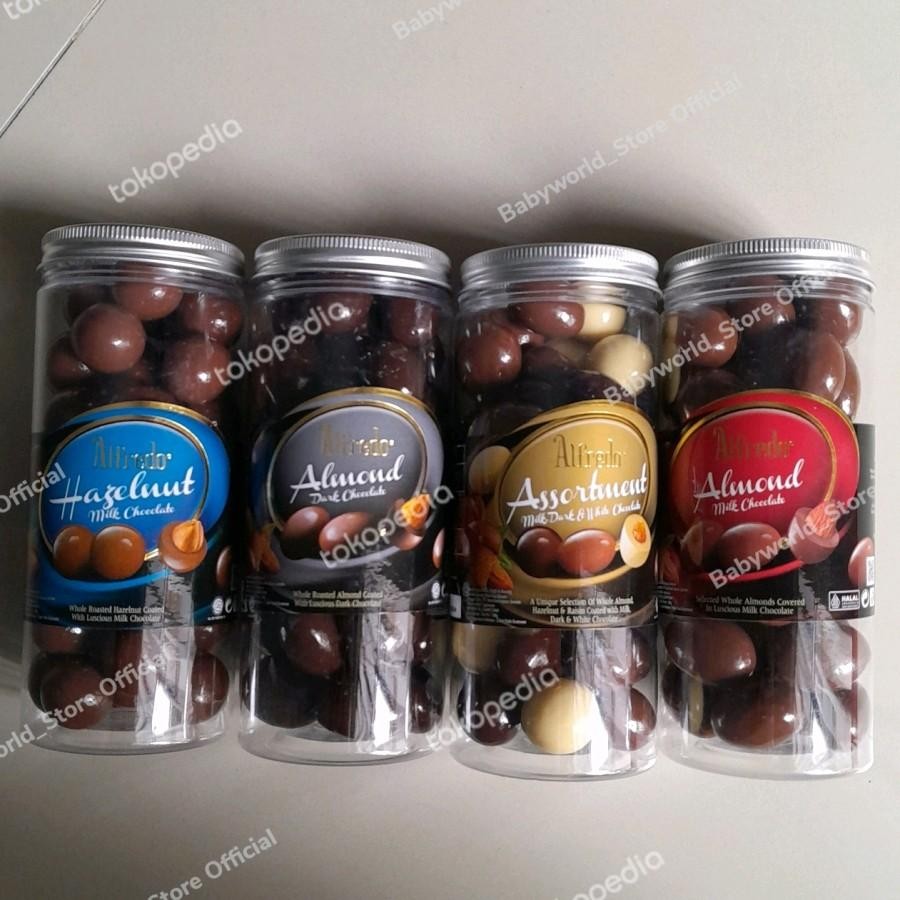 

Alfredo Coklat Import 280gr Coklat Dengan Kacang Varian Milk Almond / Dark Almond / Milk Hazelnut / Assortment