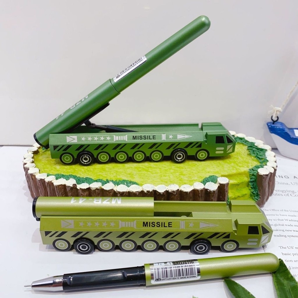 

MUT ♥ Pulpen Gel Truk Ornamen Model untuk Siswa Pulpen Kartun Kreatif yang Dapat Ditarik Hadiah Ulang Tahun untuk Anak Laki-laki