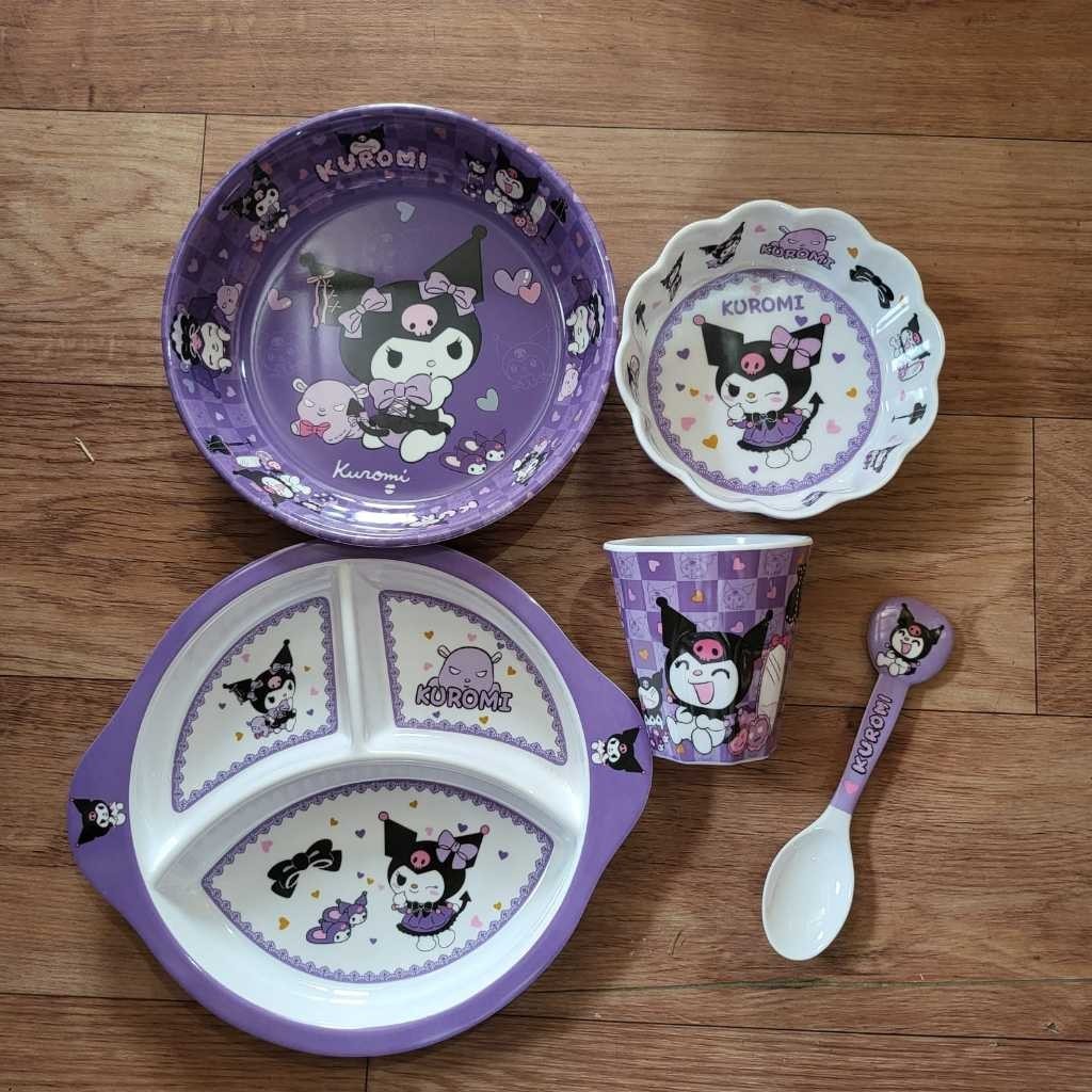 Set Piring Mangkok Gelas Sendok Makan Melamin Kuromi