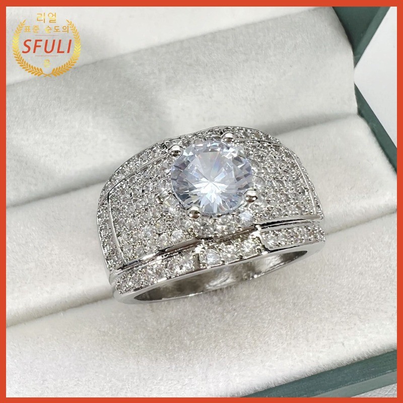 Cincin Platinum Pria Lebar Bertatahkan Berlian Emas 18K