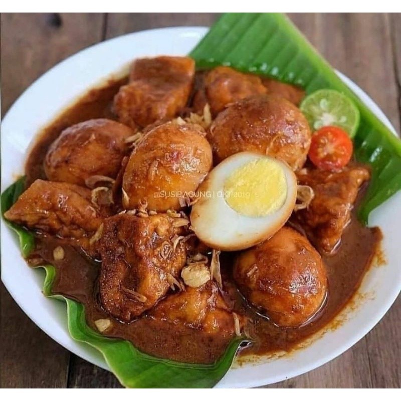 

MAKAN MASAKAN RUMAHAN SEMUR TAHU TELUR (PORSI FAMILY 2-3x MAKAN)
