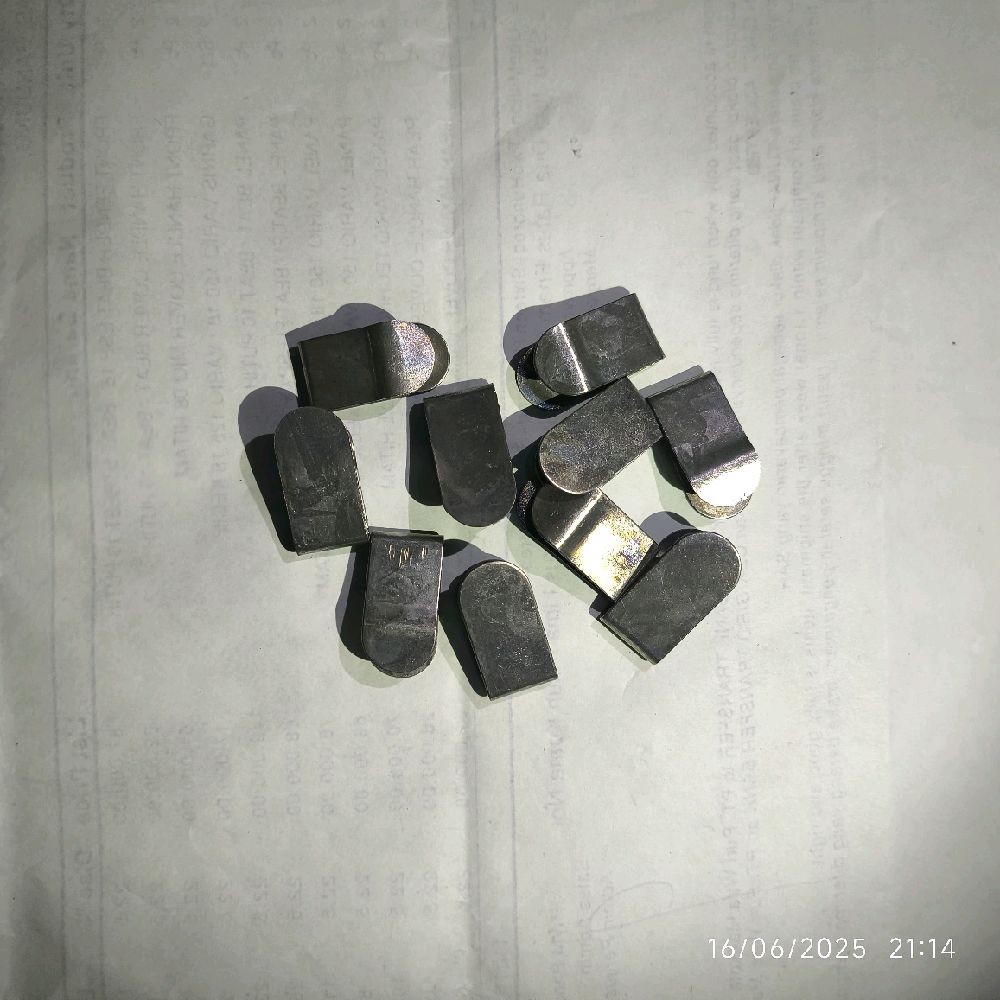 Klem jepit lampu motor/Klip lampu depan