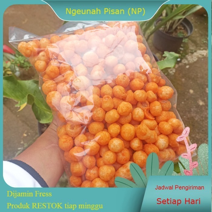 

Endog Lewo Kopong Keju Cemilan Khas Lewo Garut Kemasan 500g