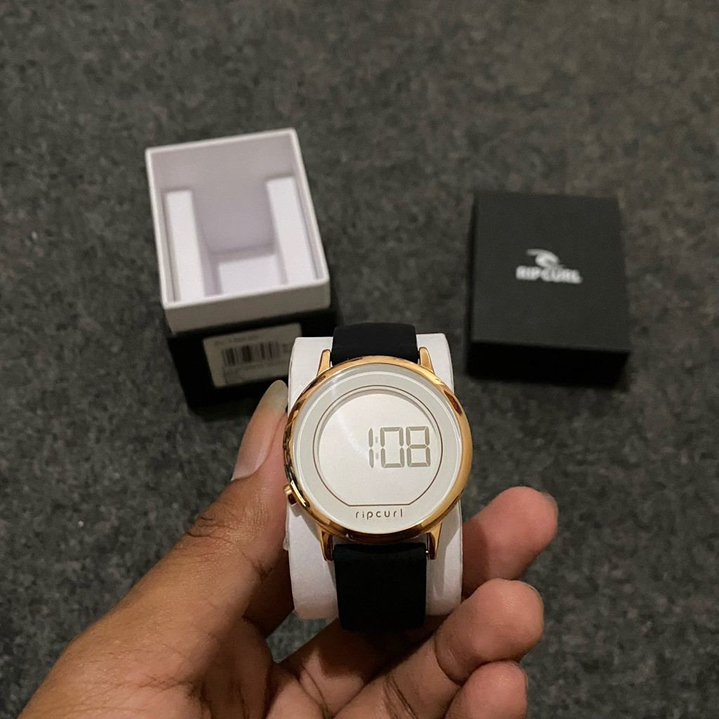 Jam Tangan Ripcurl Daybreak Digital Rose Gold Original