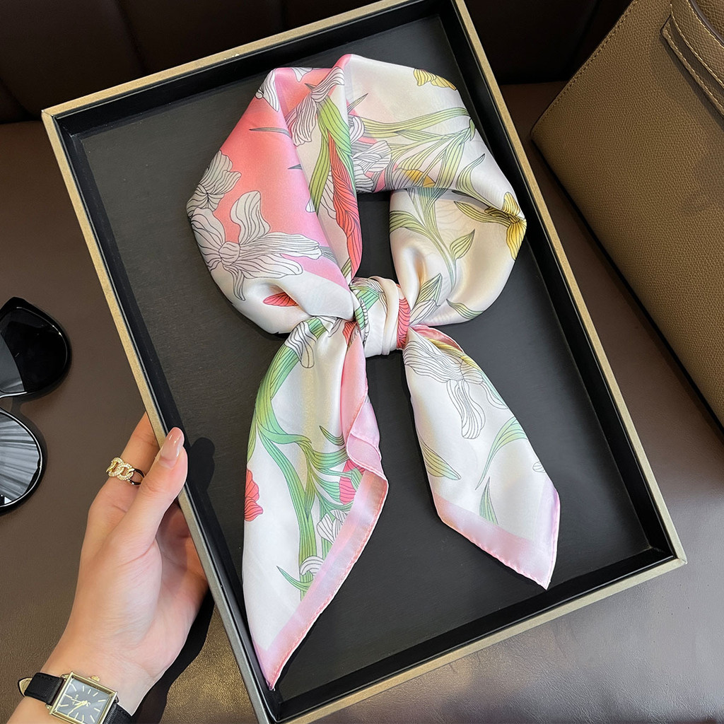 

Imitation Silk Square Scarf For Women Spring/Summer Decoration Bandanna Print Neckerchief Luxury Headband Hijab