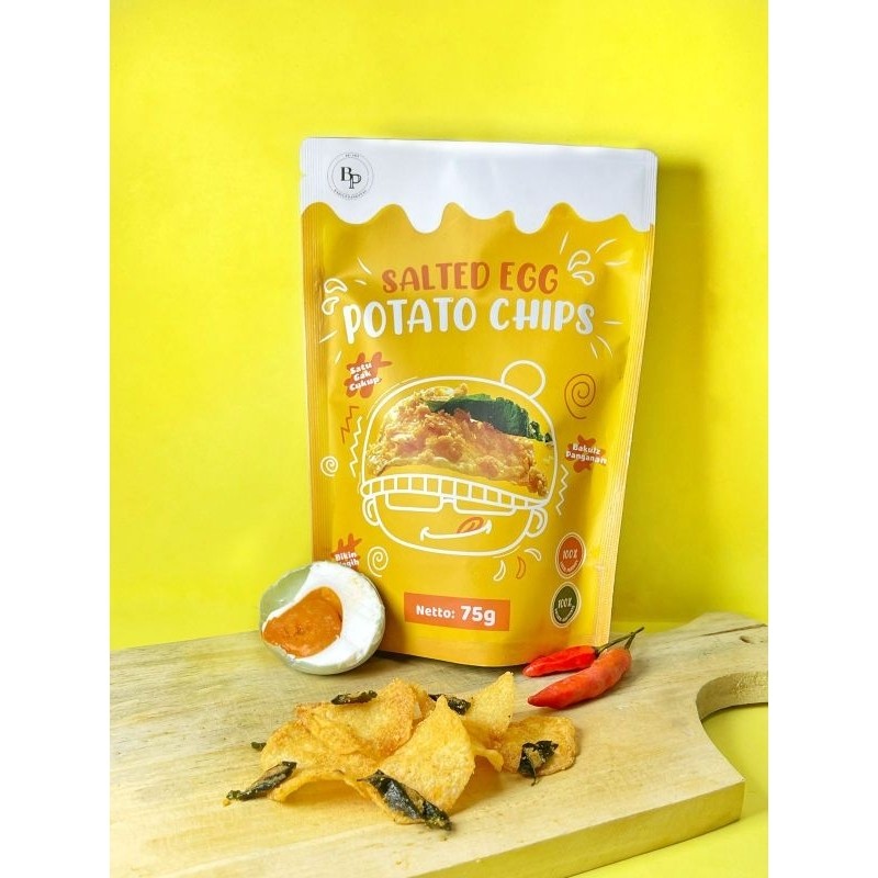 

Salted Eggs Potato Chips BP -75 gram