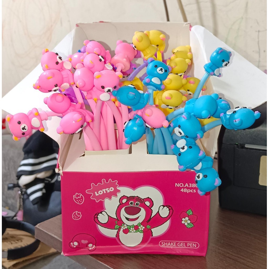 

GDJKT_Pulpen Gel Silikon Motif Karakter Lucu Elastis / Pulpen Lentur Letoy / Pulpen Goyang Boneka Kartun Lucu Imut
