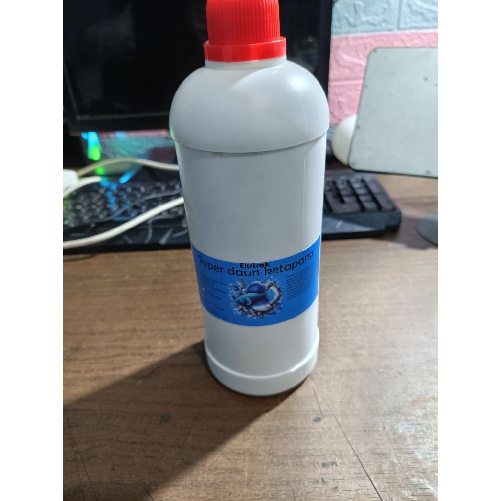 Marwa Mampir Extrak Daun Ketapang Laut 1000Ml / 1 Liter Untuk Semua Ikan / Cupang / Channa / Ikan