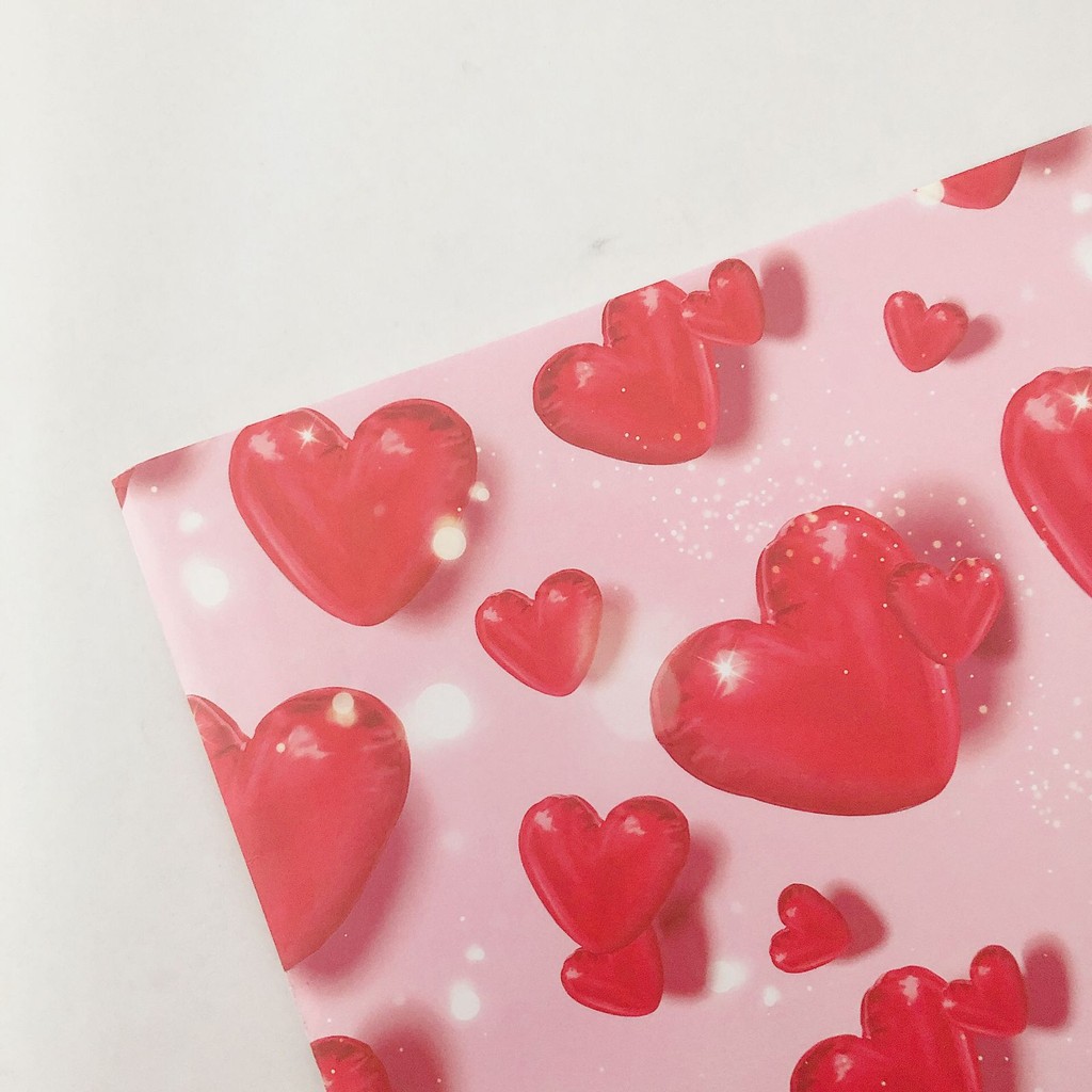 

Kertas Kado Love Heart Merah