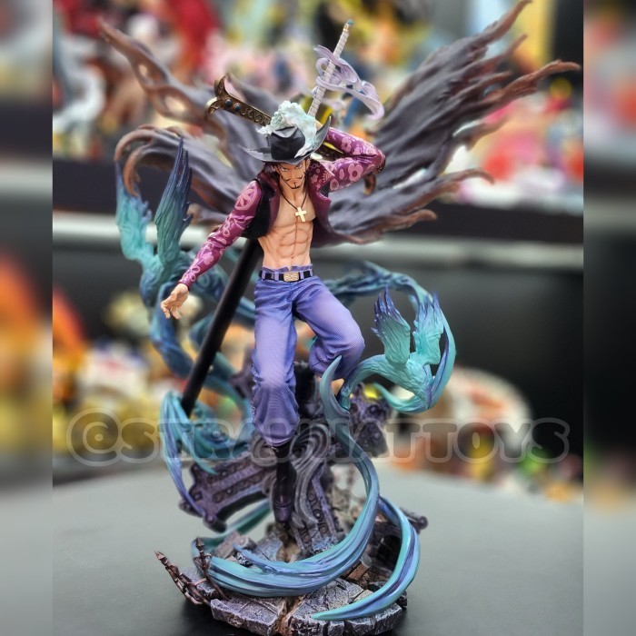 READY STOCK ACTION FIGURE DRACULE MIHAWK BY SUPERBOMB STUDIO RESIN STATUE ONE PIECE