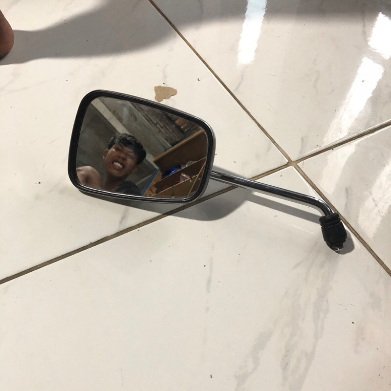 spion kiri Suzuki thunder GSX 250 t250 kaca mirror original