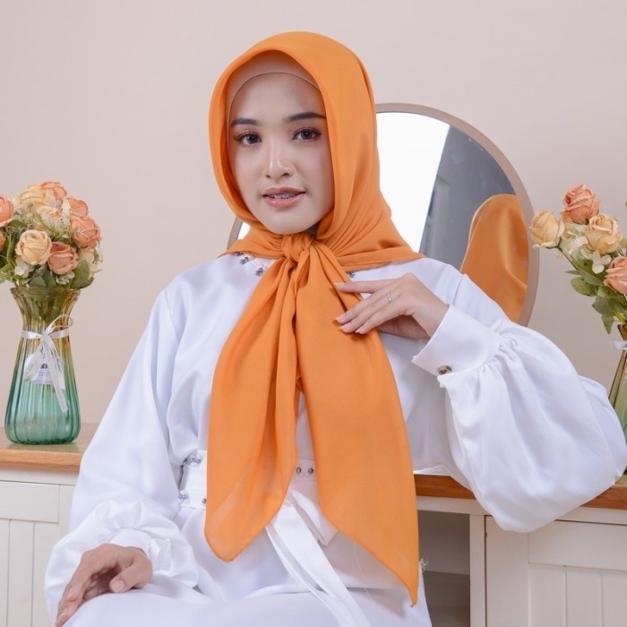 Kerudung Paris Kuning/ Hijab Paris Polos Kuning/ Jilbab Paris Kuning