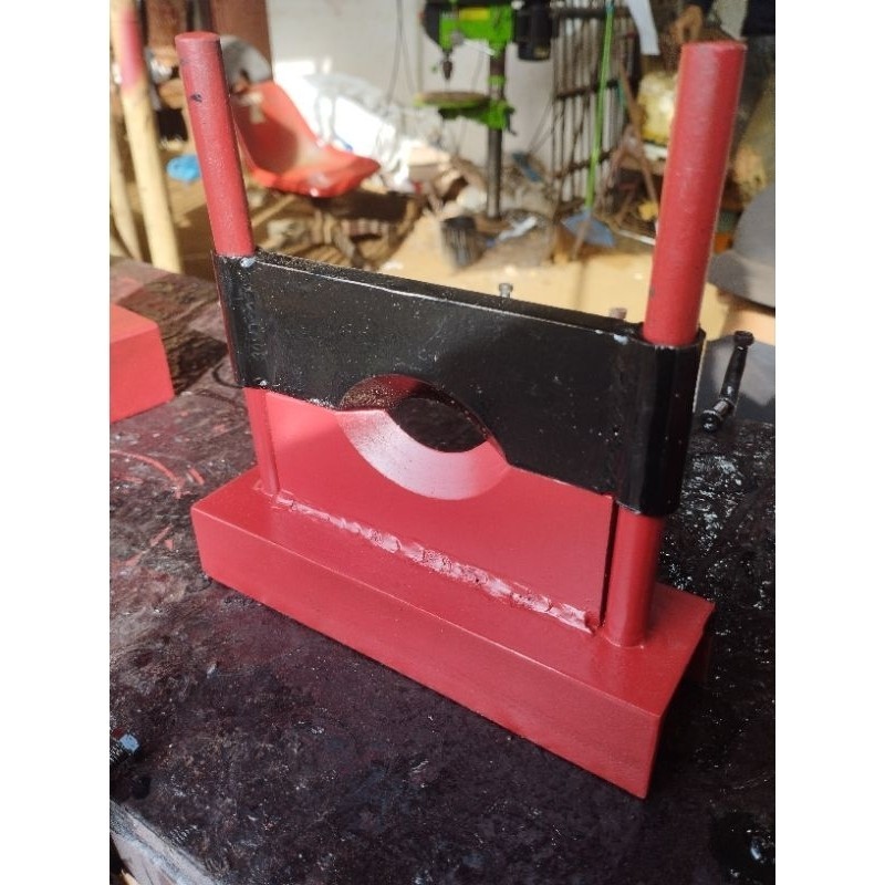 Treker kruk as model terbaru alat untuk melepas bearing kruk as Besi UNP