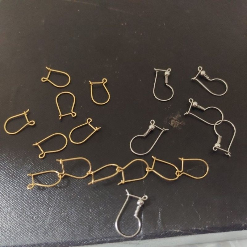 kait anting gold dan monel