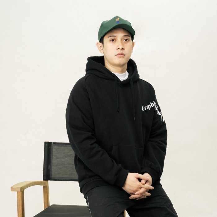 UNKL347 Jacket Hoodie Hitam Model Simpel Bahan Fleece APLA