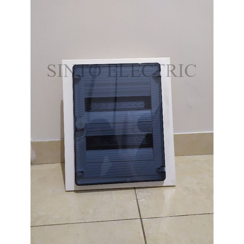 HAGER VF212TM Box MCB 24 Group Inbow