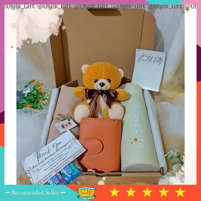 

Cocok buat pacar kado istri suami hampers murah natal / Hampers/Gift Cewek Birthday Graduation Anniversary dll