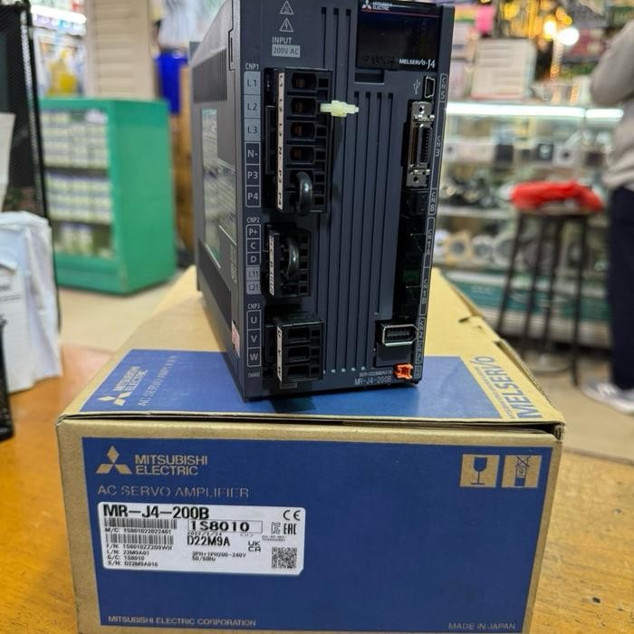 AC SERVO MITSUBISHI MR-J4-200B