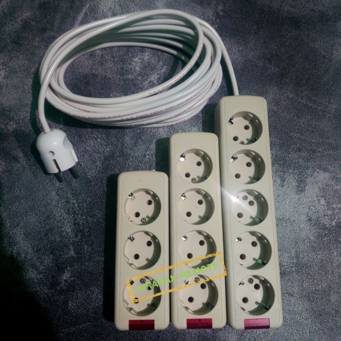 KABEL ROLL COLOKAN STOP KONTAK ARDE 2 3 4 5 LUBANG PANJANG KABEL 2 5 10 15 20 25 METER SNI