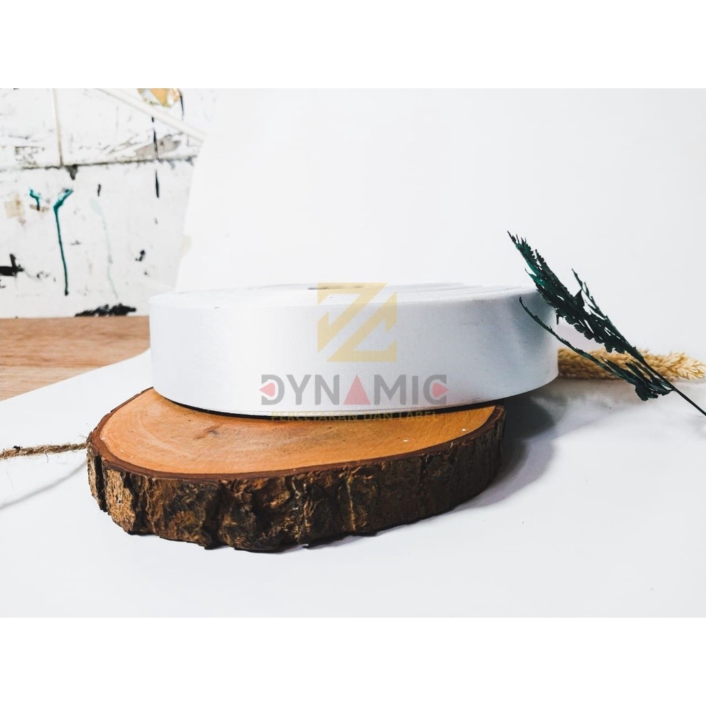 satin/polos/label washing