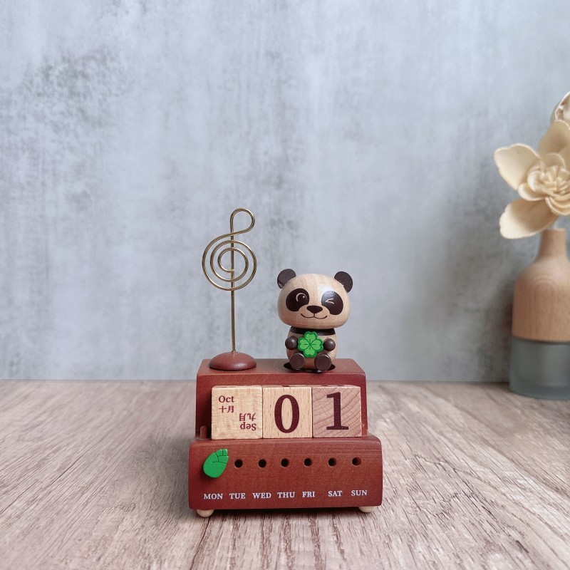 

Four-leaf Clover Panda Calendar Decoration Wooden Music Box Office Student Desk Notes Clip Calendar Music Box Creative Gift
