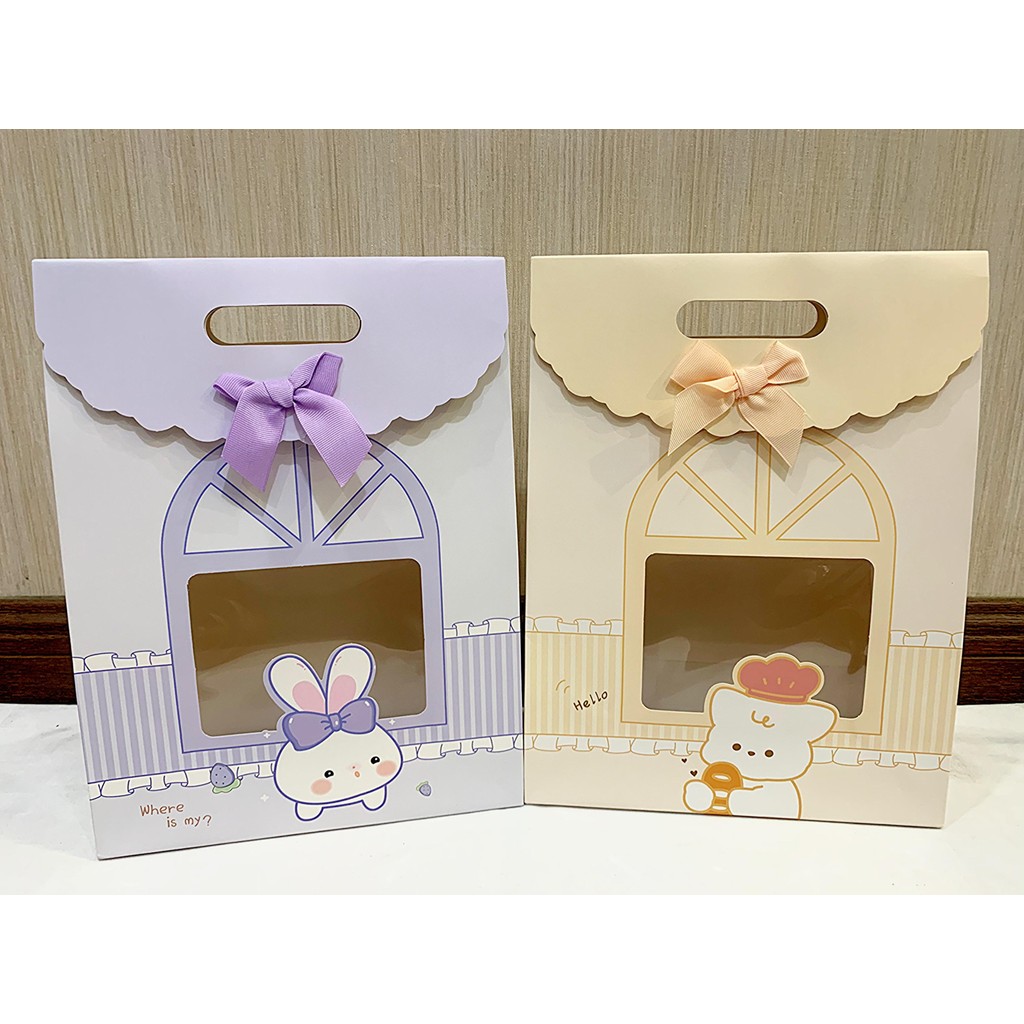 

PAPER BAG JENDELA TUTUP FANCY HELLO /PAPER BAG TEGAK SEDANG/PAPER BAG IMPOR