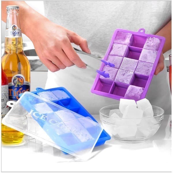 

[[ K23 - BEST SELLER Ice Cube Tray With Lid / Cetakan Es Batu Silikon Dengan Tutup - 15 Cubes, Biru Muda ]]