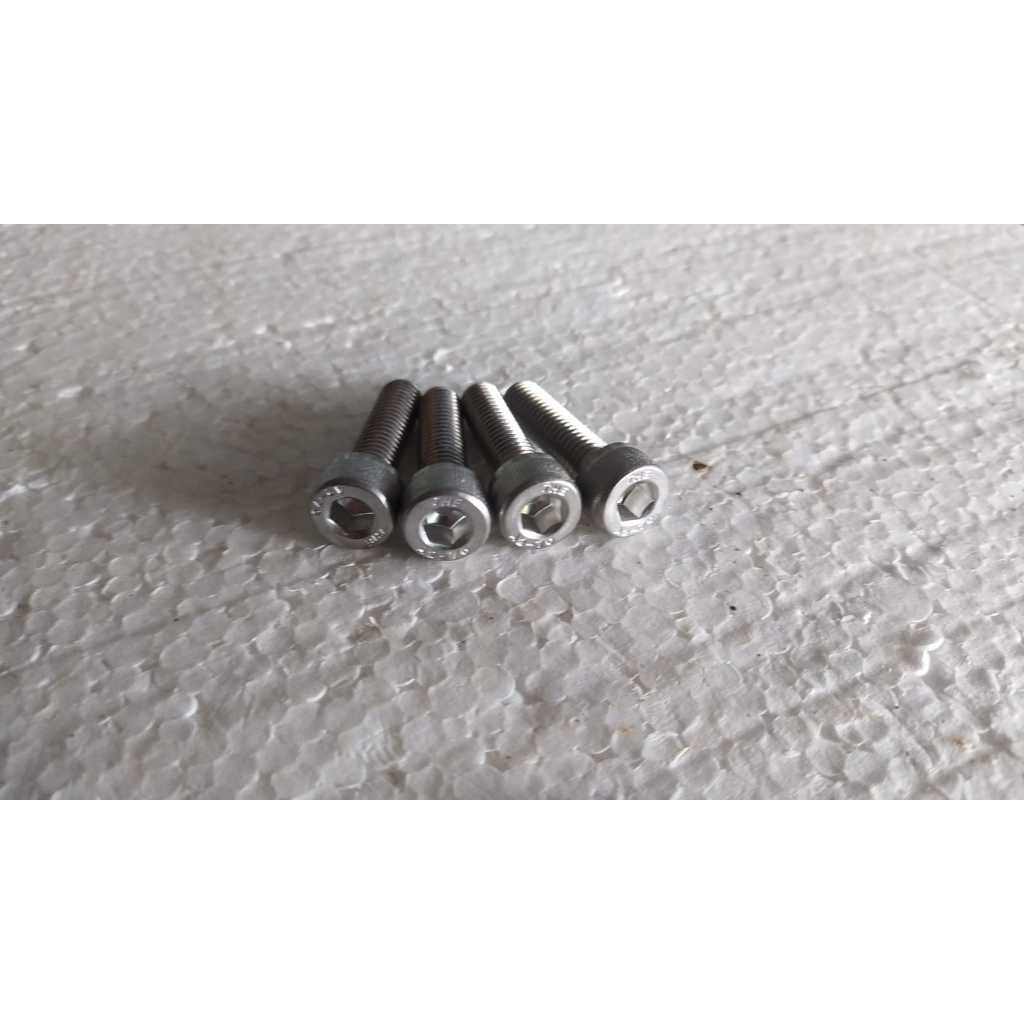 Baut L stenlis Stainless Set Behel Vario 110 Beat Scoopy Spacy variasi