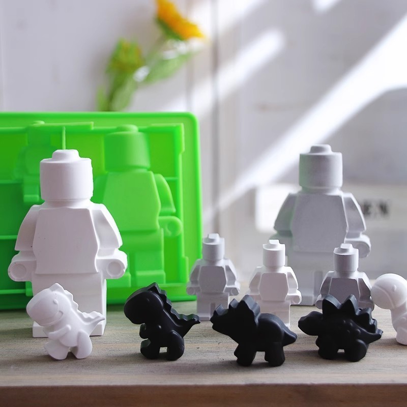 DIY Cute Fear Dragon Silicone Mold, Aromatherapy Plaster, Diffuser Stone, Lego Robot Outlet, Cement 