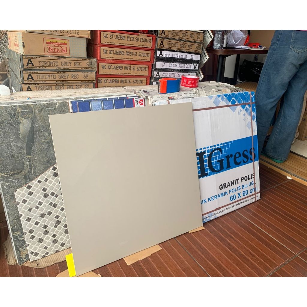 GRANIT LANTAI DINDING GRANIT CREAM POLOS GRANIT 60 X 60