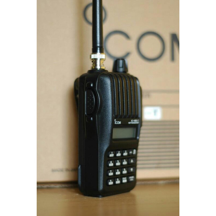 HT ICOM IC-V80 / V 80 / V80 VHF  Japan Garansi 1 Tahun