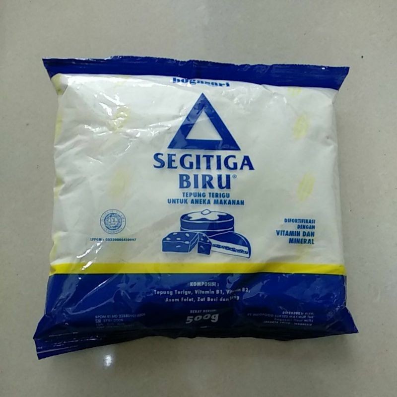

Tepung Terigu Segitiga Biru 500 Gram