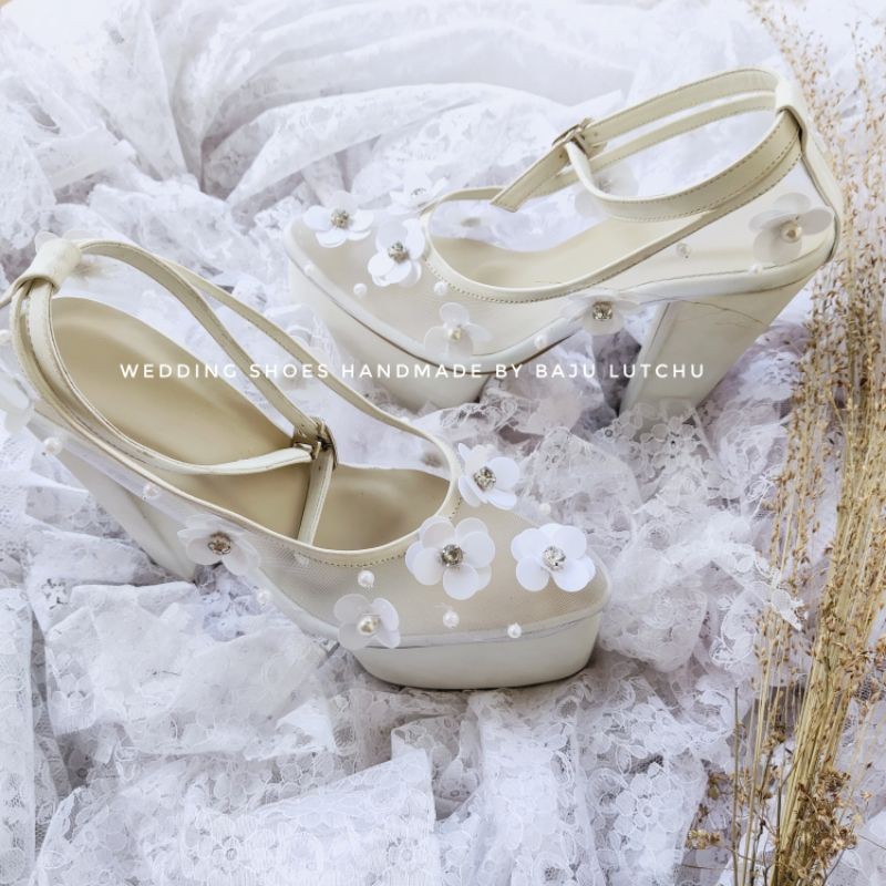PB - Elegant Wedding Shoes Heels simple payet 3d