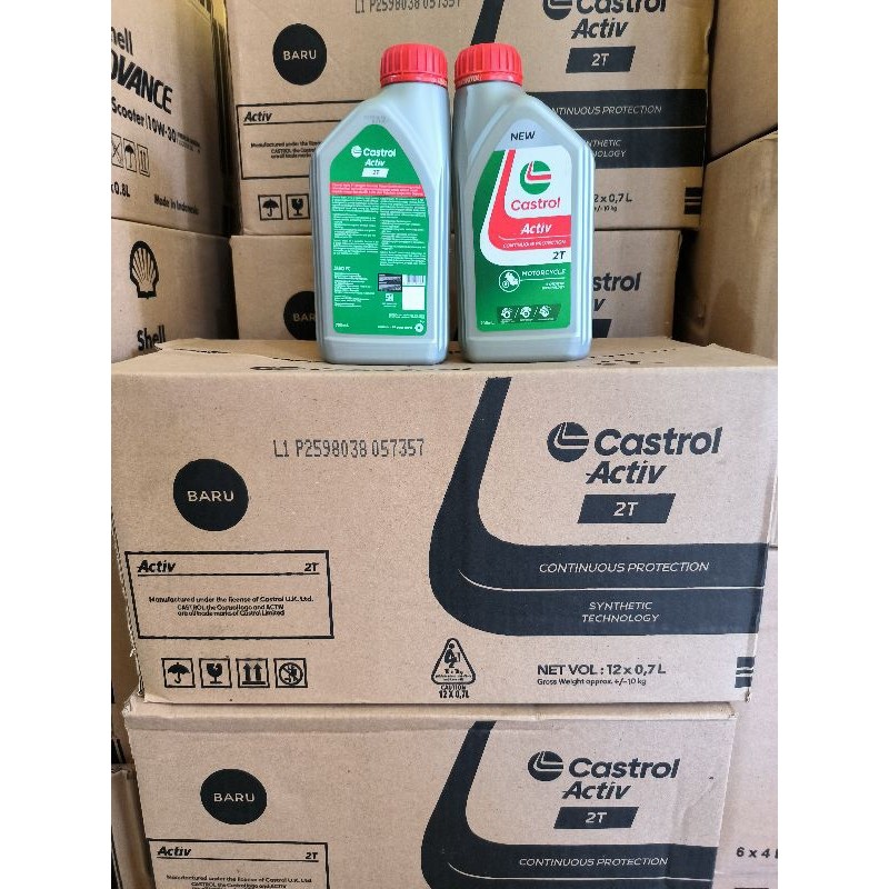 WOW Oli Castrol 2T 700ml perdust isi 12 Kemasan baru