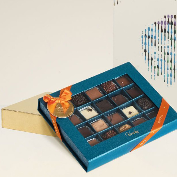 

Venchi Artisan Praline Selection - Premium Cokelat Box
