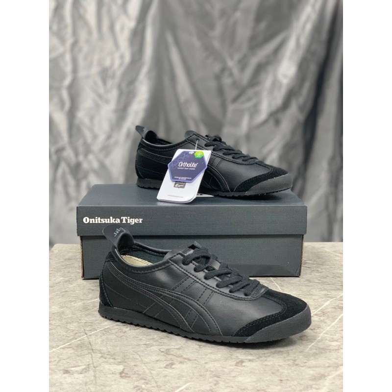 Sepatu Onitsuka Mexico 66 Triple Black