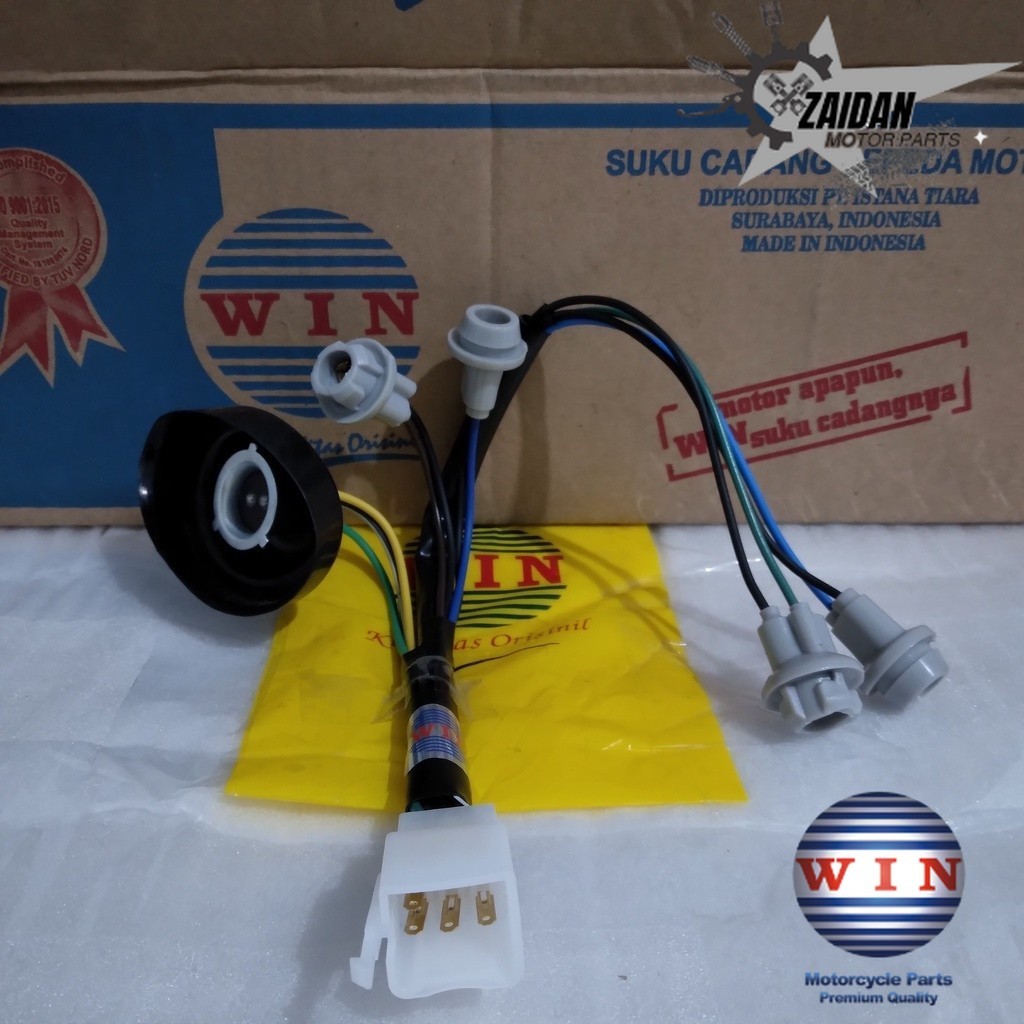 Fitting Lampu Mio 125 M3 2014 2015 2016 2017 2018 2019 WIN | cop fiting piting peteng motor injeksi 