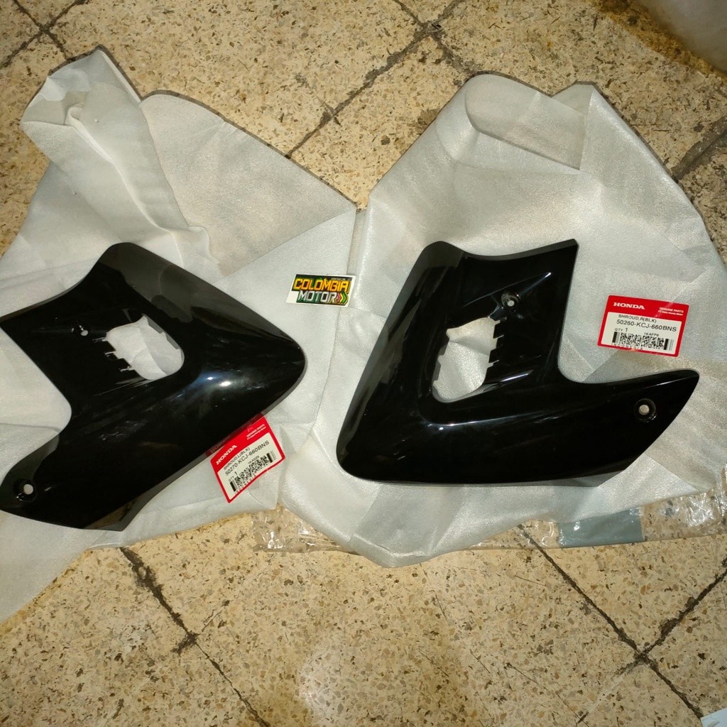 Cover tengki tiger revo Cover tangki tiger revo 50260-kcj-660 (AM)