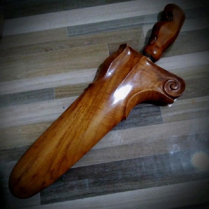 

Warangka Keris Walikat Sandangan Bethok Bahan Kayu Jati Super pasti murah