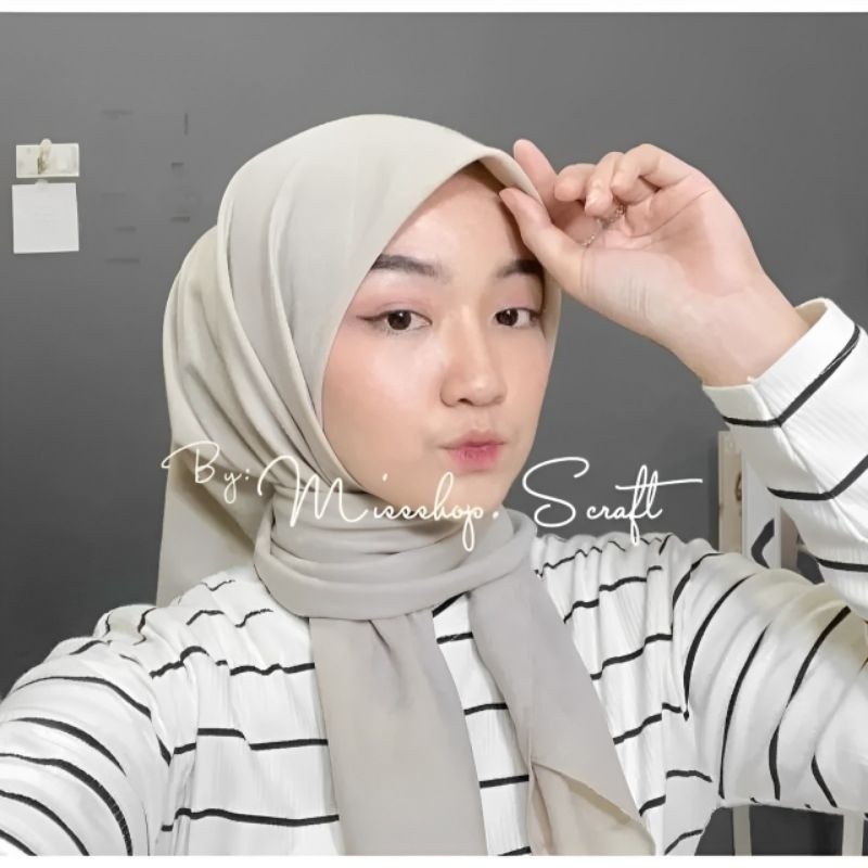 TERLARIS Hijab Paris Premium | Segi Empat Paris Premium Yz-7